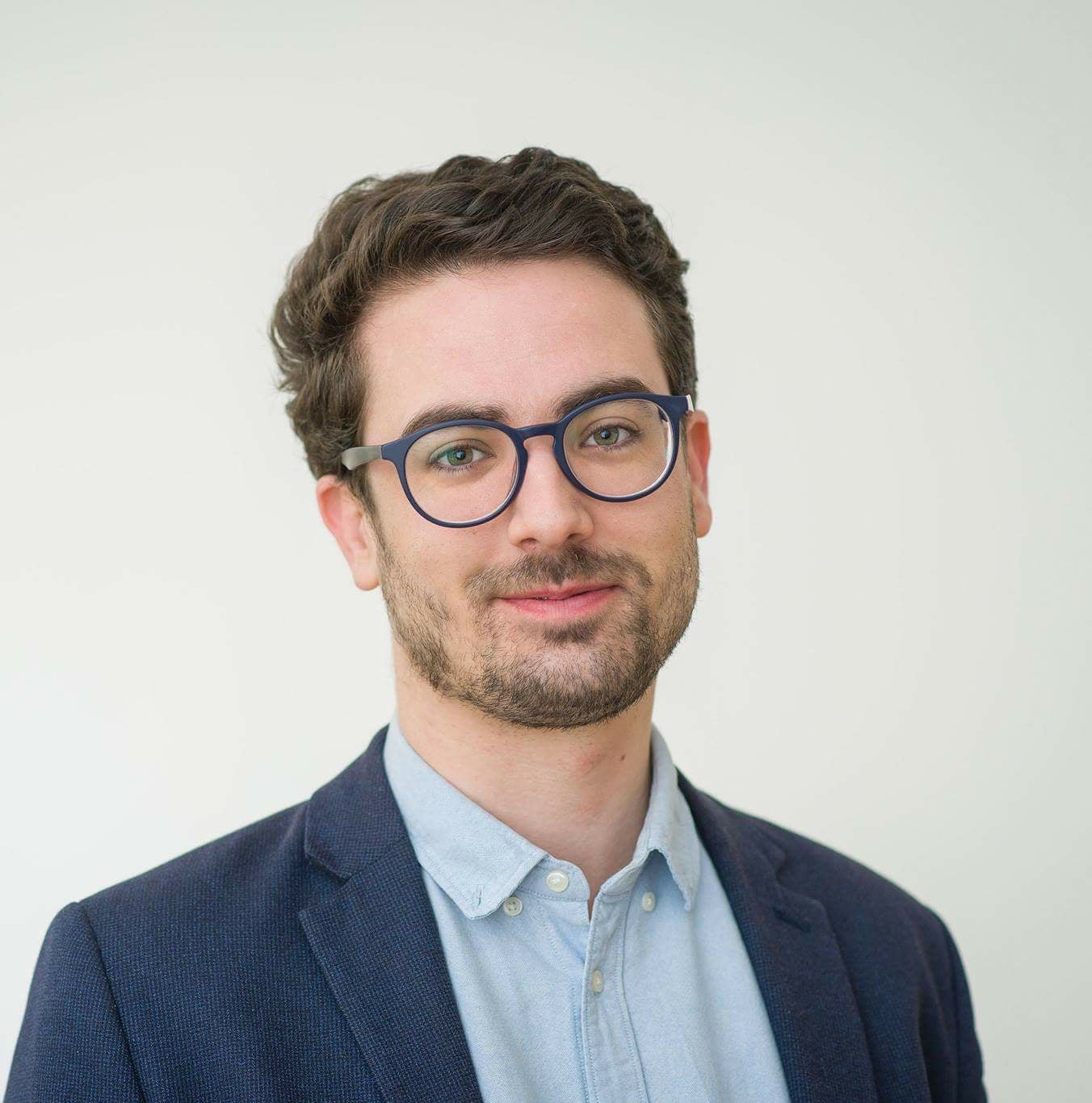Török Balázs, a LinkedIn tanfolyam oktatója